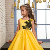 Fashion Sleeveless Satin Ball Gown Flower Girl Dresses Kids Appliqued Wedding Party Dresses