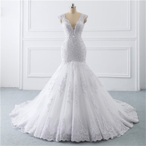 Sexy Deep V-Neck Sleeveless Wedding Dresses Sheath Wrap Hips Beading Bridal Gowns