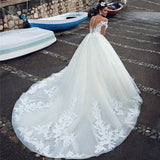 Elegant Long Sleeve See Through Back Wedding Dresses Ball Gown Lace Bridal Gowns