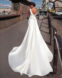 Simple Satin Wedding Dresses Square Neckline Beach Bridal Gowns With Detachable Tail