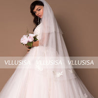 VLLUSISA Simple A-Line V-neck Sleeveless Wedding Dresses Lace Appliqued Bridal Gowns