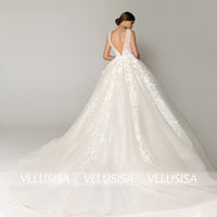 Fashion Lace Appliqued Bridal Gowns Sexy Deep V-neck Backless Ball Gown Wedding Dresses