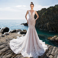 Sexy Deep V-neck Backless Bridal Gowns Mermaid Champagne Sequined Lace Wedding Dresses