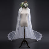 Elegant Bride Head Piece Three Meter Cathedral Wedding Veil Lace Edge Bridal Veil